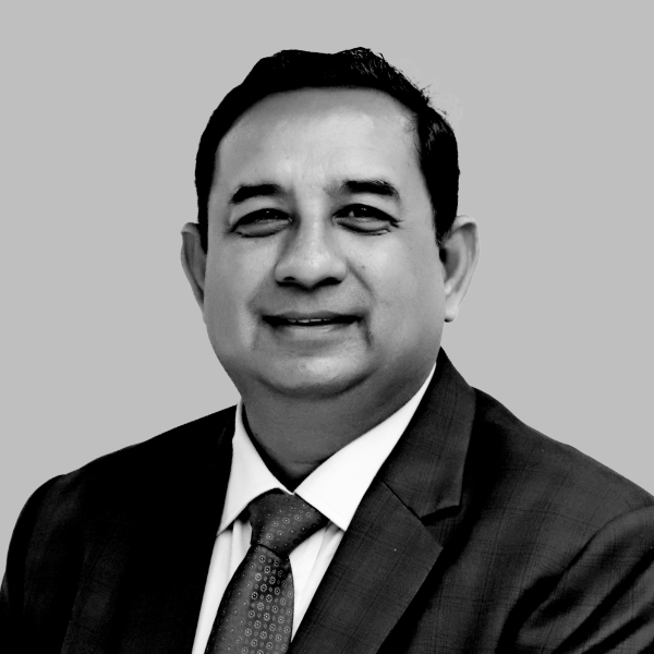 https://bwpeople-hr40under40-talentworld.com/wp-content/uploads/2025/10/BW-Photos_Dr-Sanjeev.jpg